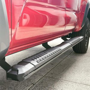 Style, strength, and seamless access – CUTLASS Running Boards have got you covered! 💪🔥